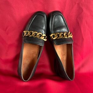 Womens Vionic Mizelle Black Leather Loafers 8.5 Chain Accent Arch Support SlipOn